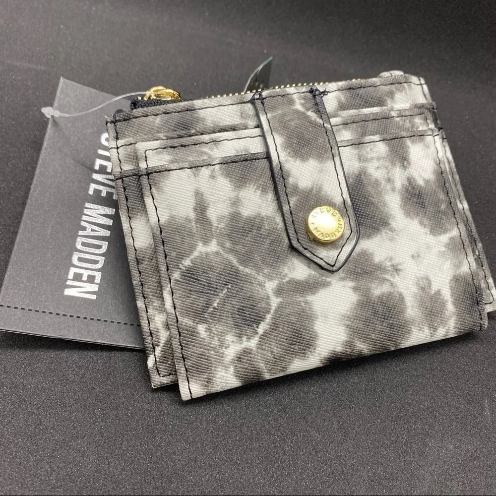 Steve Madden Tie Dye Credit Card Wallet